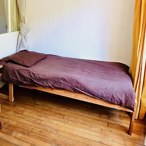 Appartement De Charme De 60 M2 Entre Montmartre Et Batignolles